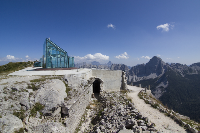 2011-08-26_12-37-11 cadore.jpg - Messner Mountain Museum auf dem Monte Rite (Cadore)